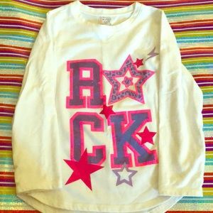 Girl’s long sleeve shirt